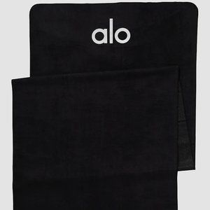 ALO Yoga GROUNDED NO-SLIP TOWEL